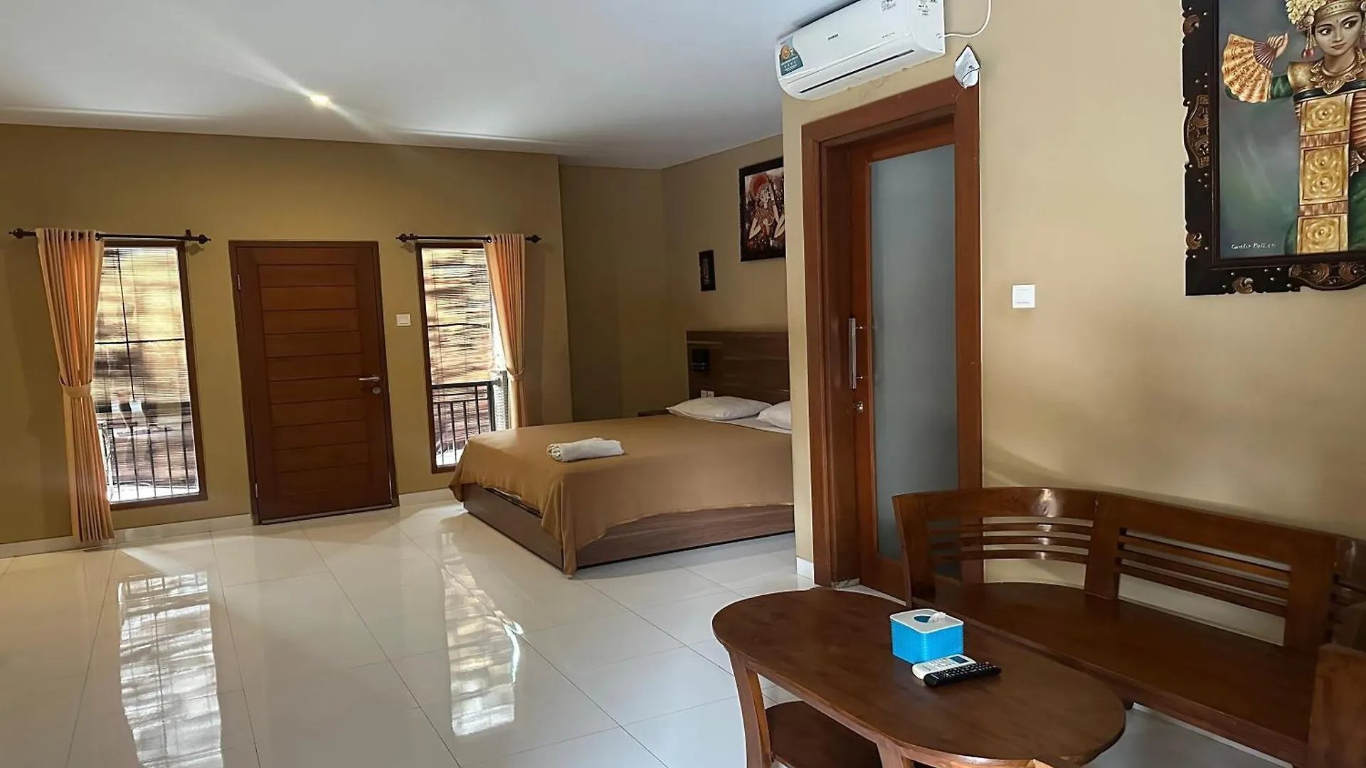 Gora Beach Inn Kuta
