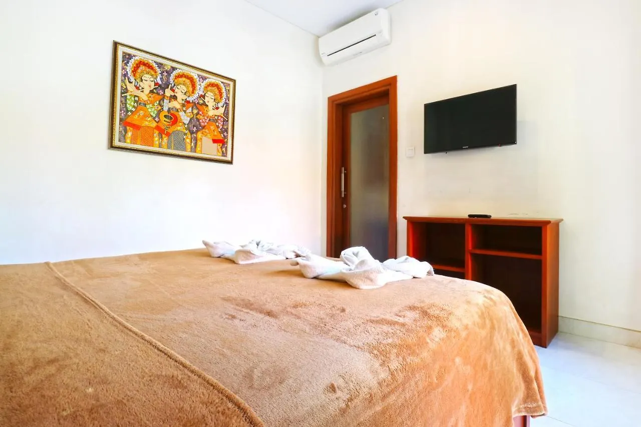 Hotel Gora Beach Inn Kuta
