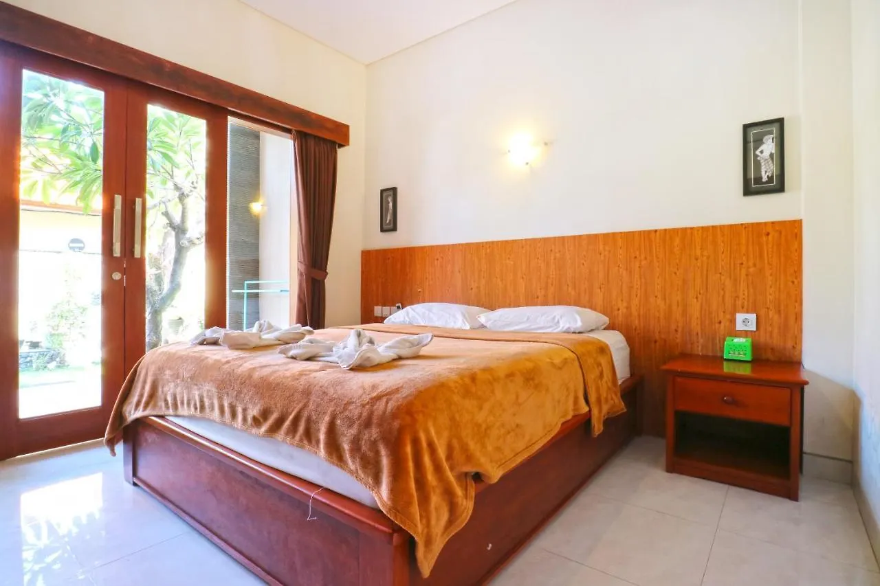 Hotel Gora Beach Inn Kuta